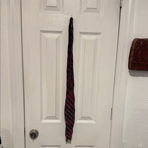 Elegant Red and Black Men's Tie
